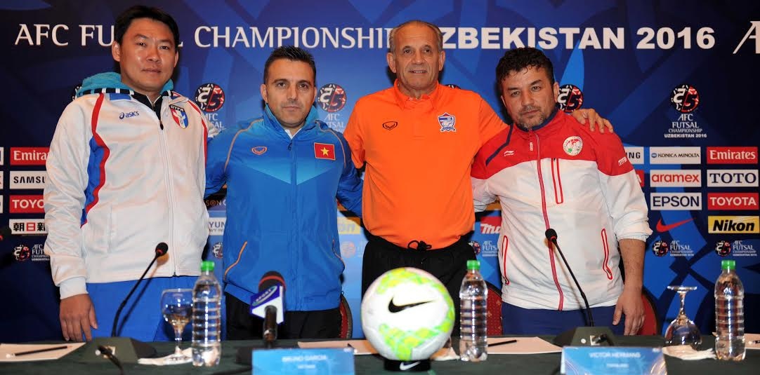 Doi thu danh gia cao tuyen futsal Viet Nam tai giai chau A hinh anh