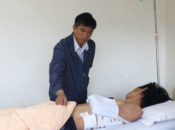 HAGL van thap thom voi chan thuong cua Duong Van Pho hinh anh