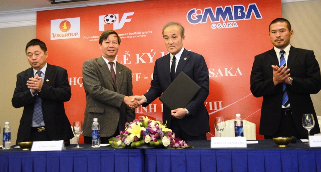 PVF tim co hoi cho cau thu Viet Nam sang Nhat Ban thi dau hinh anh