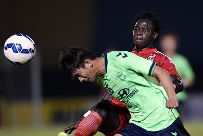 Doi vo dich Han Quoc danh bai B.Binh Duong hinh anh