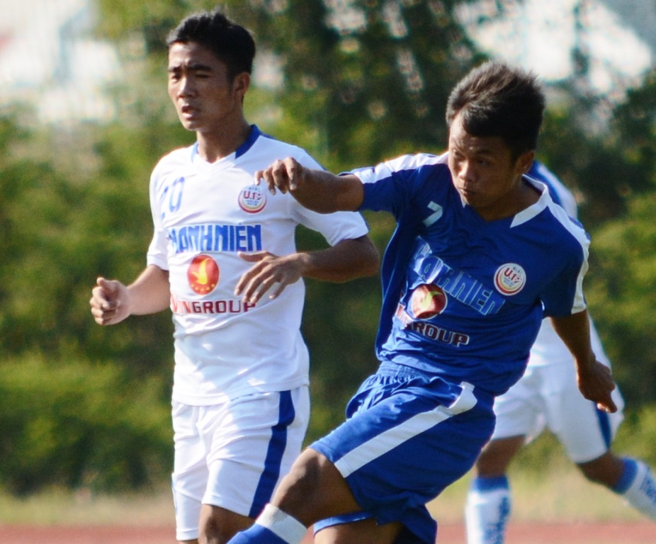 Tuyen thu U23 Viet Nam lap cu poker o giai U19 hinh anh