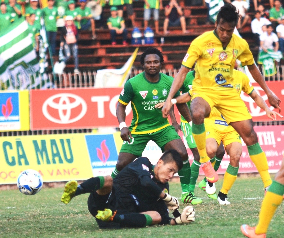 Can Tho thang dam Dong Thap tai V.League anh 3