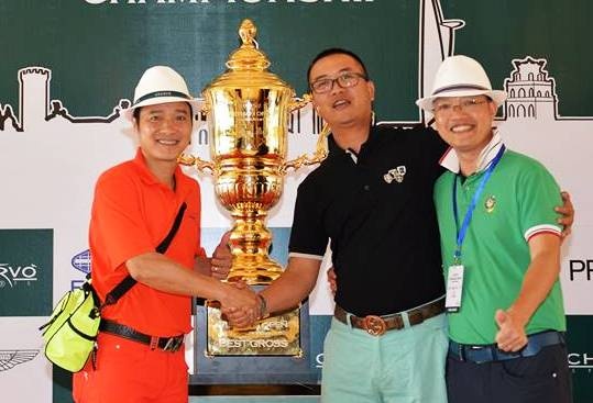 12 golf thu phia Nam gianh ve tranh chiec cup ma vang hinh anh