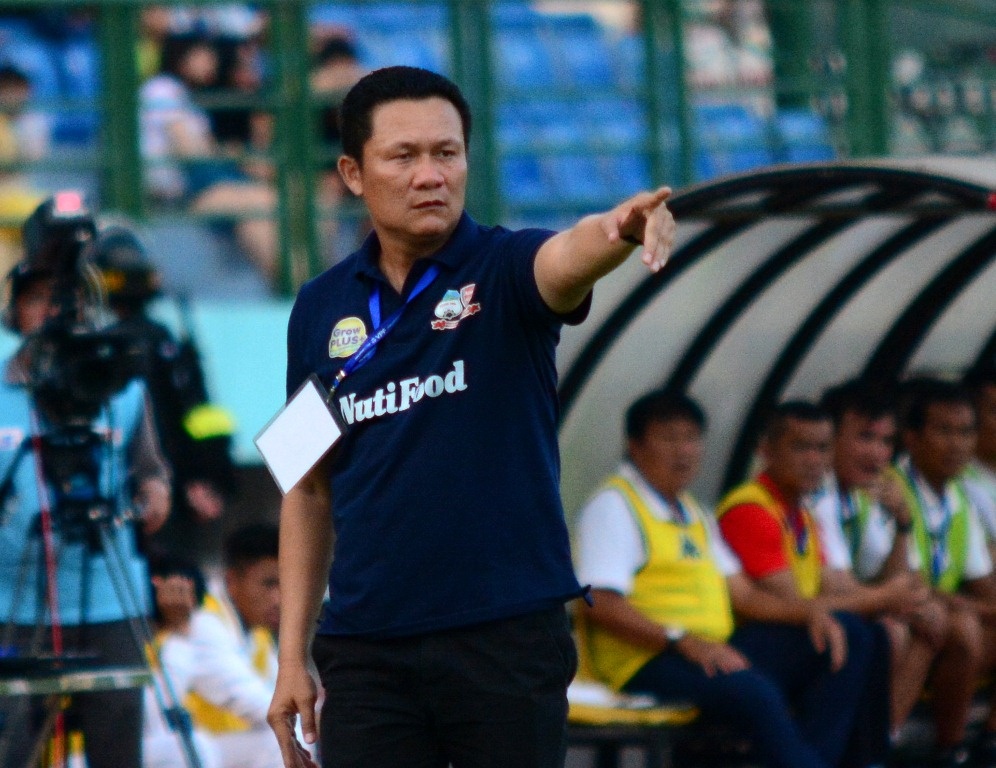 Cong Vinh dong vien HAGL sau tran thua anh 1