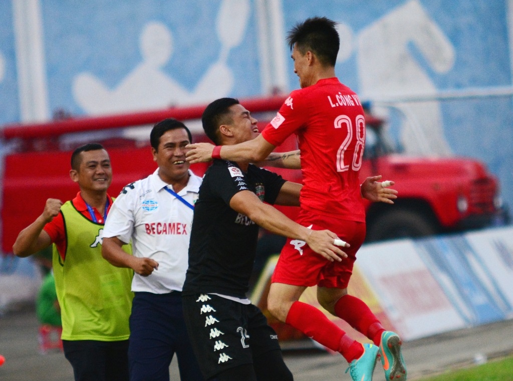 Bình Dương thắng Đồng Tháp 2-1 chiều 13/5 ảnh 1 Binh Duong thang Dong Thap 2-1 chieu 13/5 anh 1