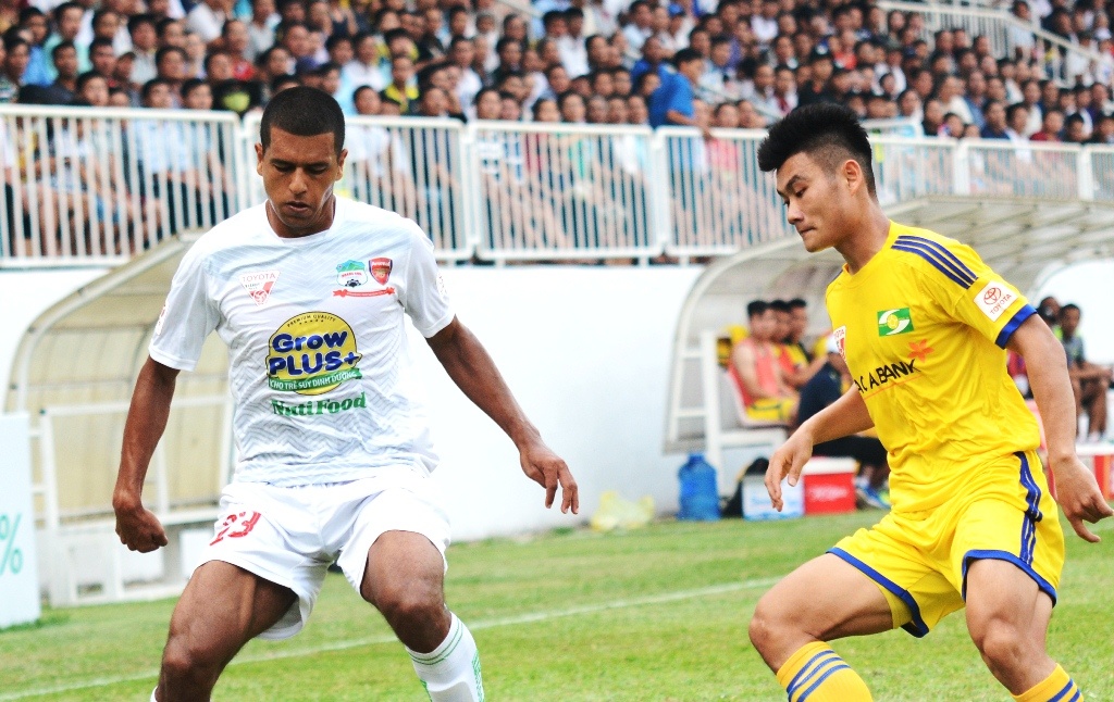 HAGL tap song khong co Osmar hinh anh