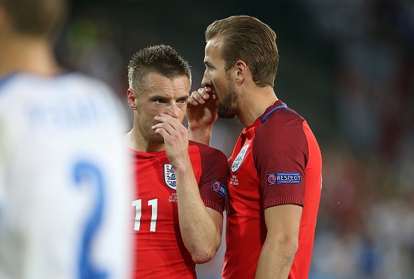 Roy Hodgson buc boi vi tuyen Anh chia diem hinh anh