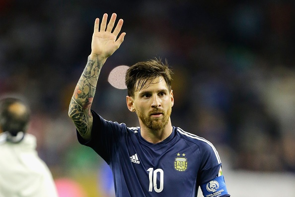 Messi lap ky luc ghi ban cho tuyen Argentina hinh anh