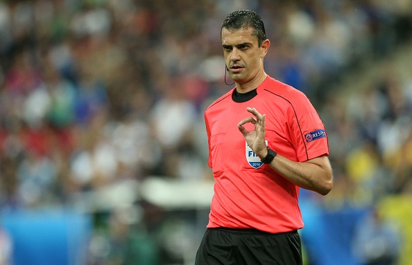 Van xui cua tuyen Duc dieu khien tran dai chien voi Italy hinh anh