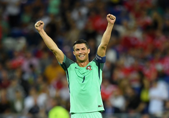 Ronaldo hy vong se mim cuoi sau tran chung ket hinh anh