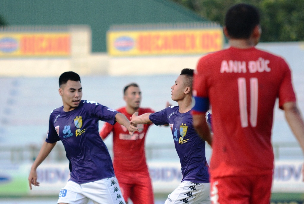 Tran Binh Duong vs Ha Noi T&T anh 3