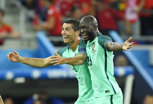 Bo Dao Nha, doi bong nham chan nhat vao chung ket Euro hinh anh