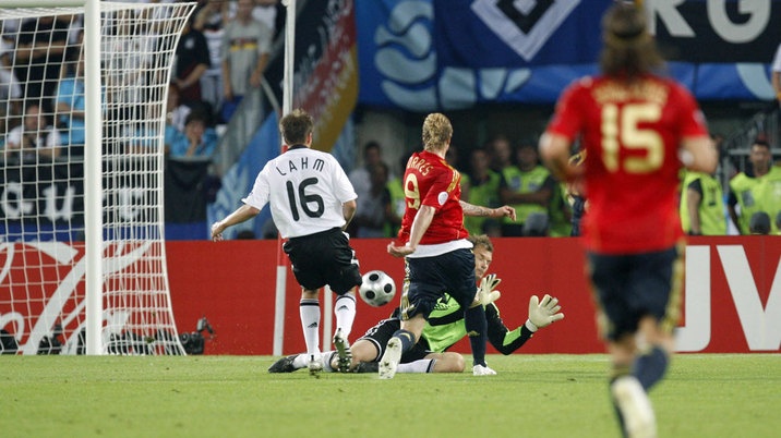 Khoanh khac cac tran chung ket Euro anh 15