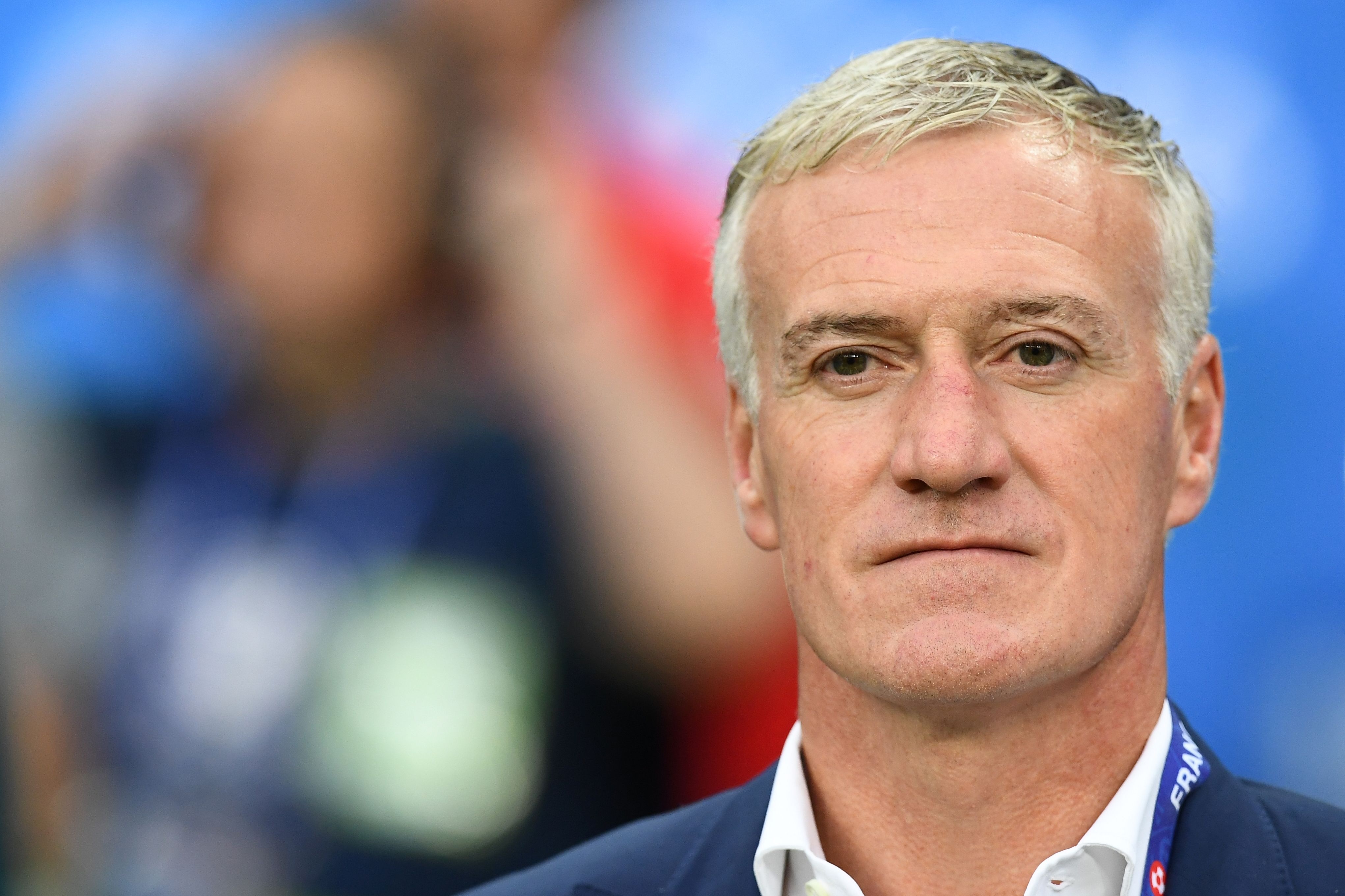 HLV Deschamps giu ghe cung Phap huong den World Cup 2018 hinh anh