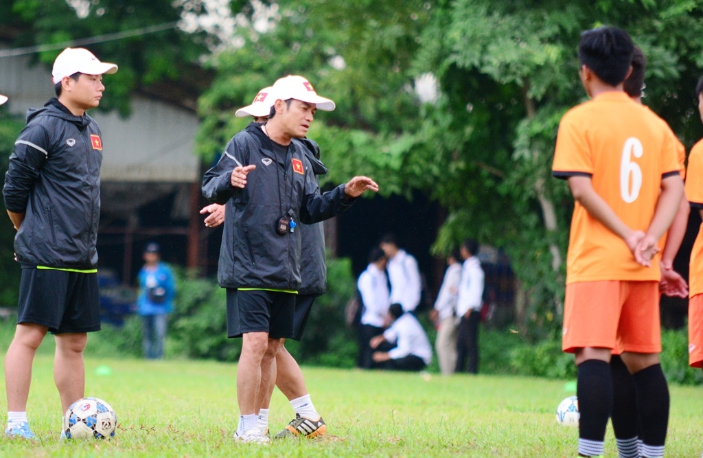 Buoi tap cua U16 Viet Nam anh 2