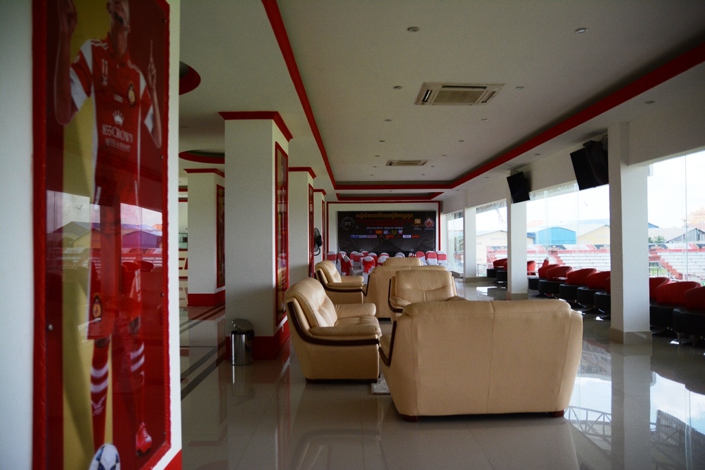 Kham pha CLB Phom Penh Crown anh 10