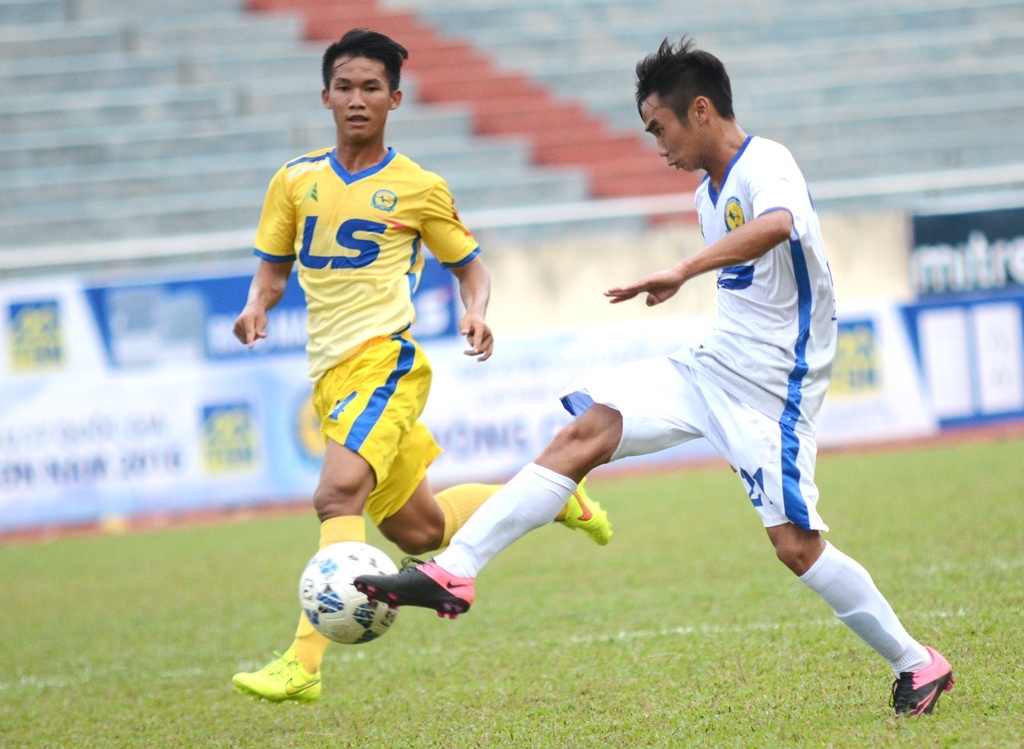 U17 Dong Thap danh bai Ha Noi T&T anh 1