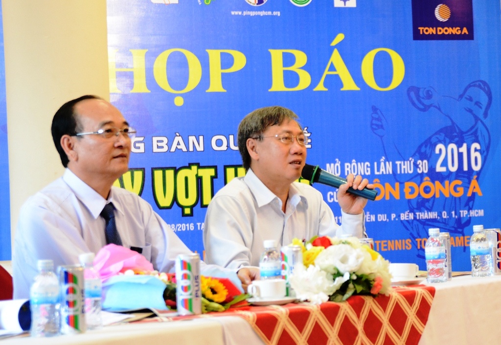 Nhieu doi moi o giai bong ban quoc te Cay vot vang 2016 hinh anh