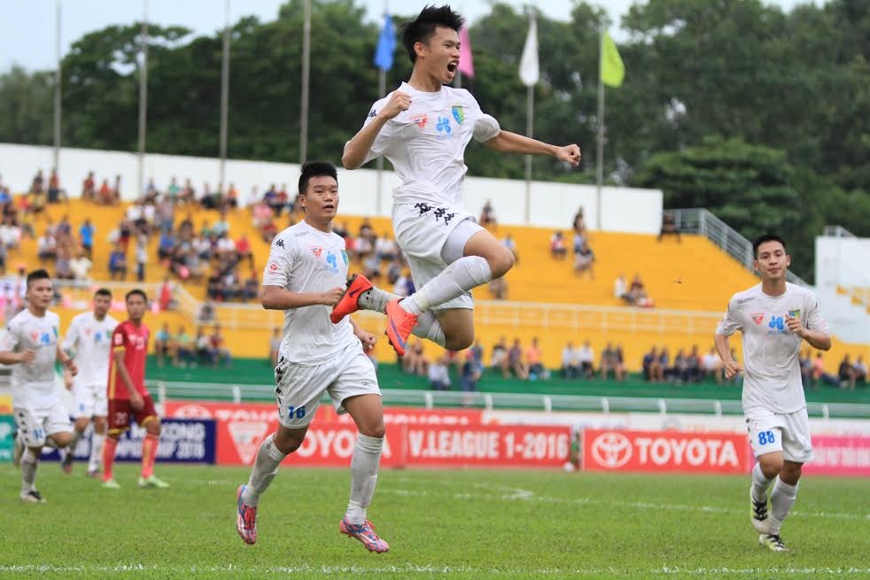 Sanna Khánh Hòa thắng SHB.Đà Nẵng ảnh 2 Sanna Khanh Hoa thang SHB.Da Nang anh 2