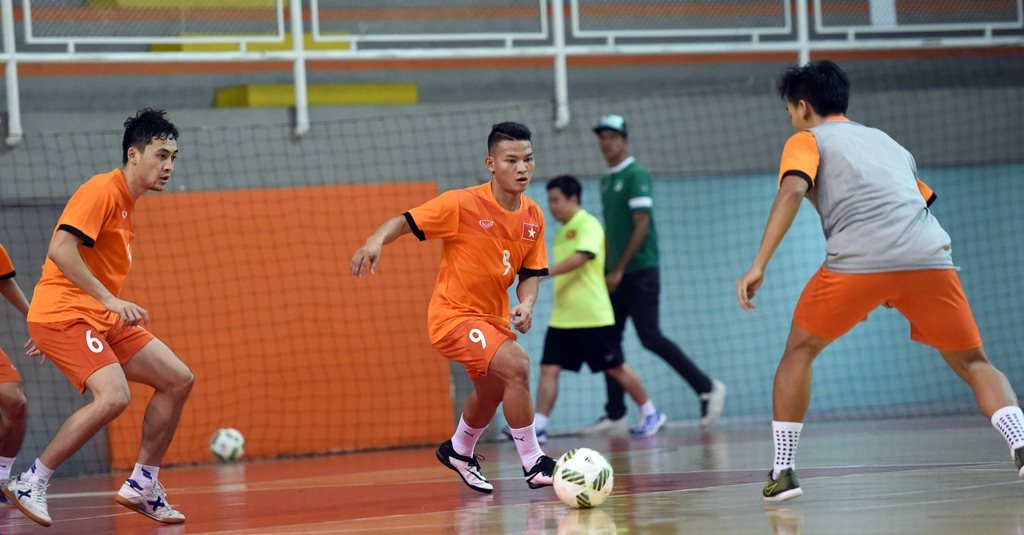 Tuyen futsal Viet Nam tap tai Colombia anh 4
