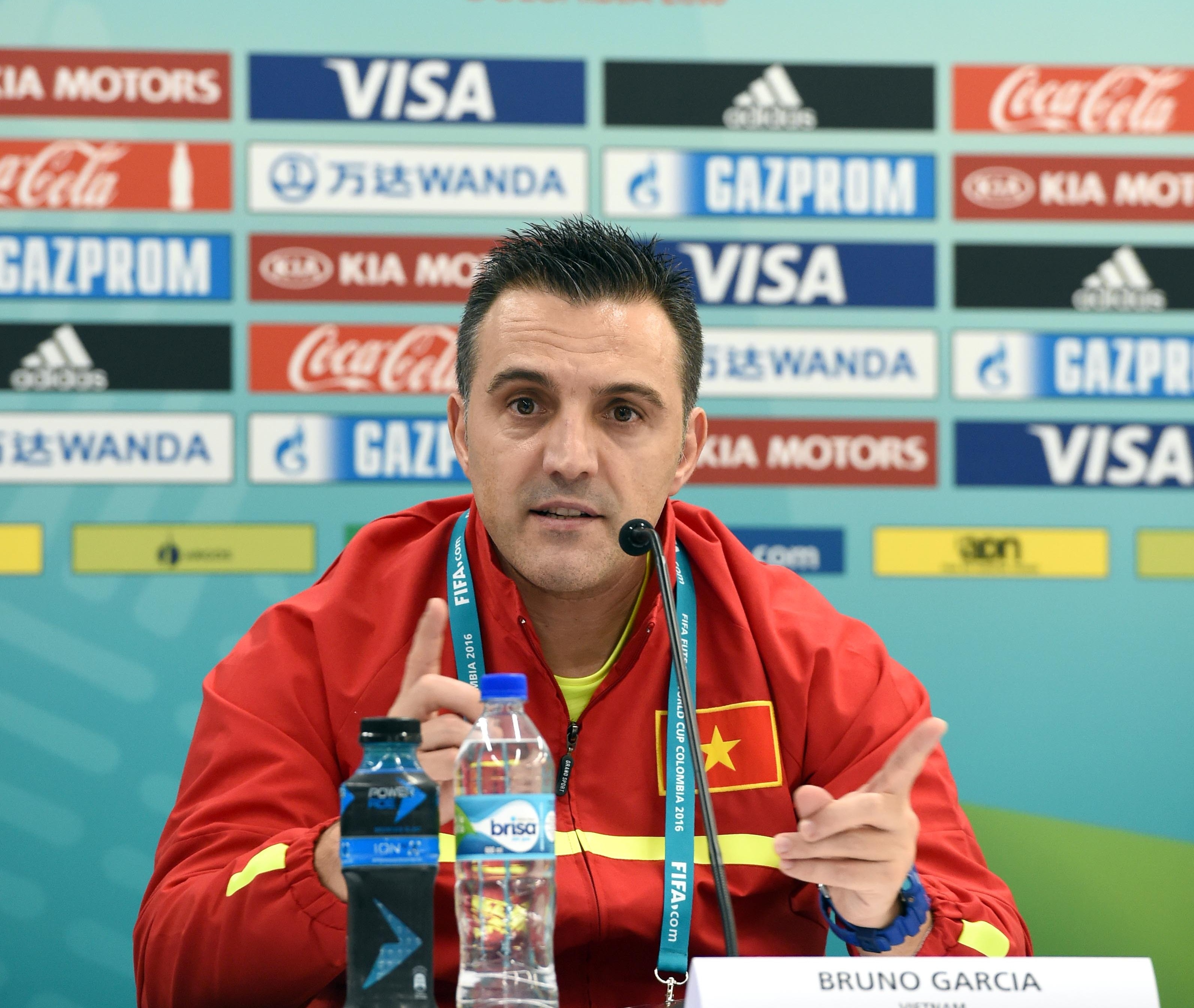 Tuyen futsal Viet Nam doi dau voi nhung doi rat manh hinh anh