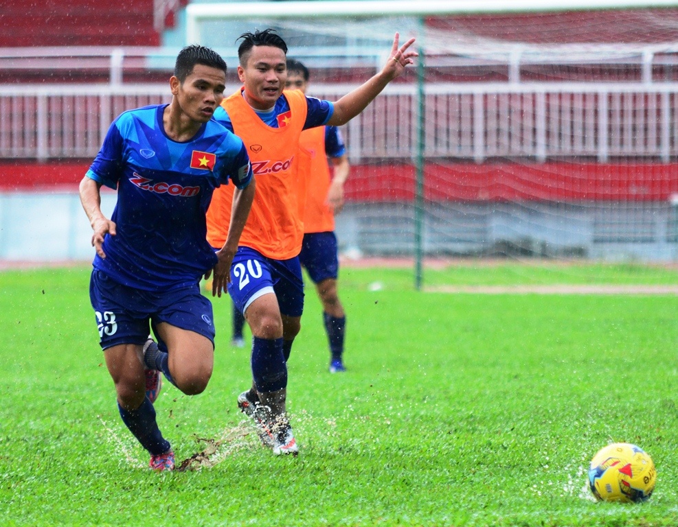 Tuyen Viet Nam tap luyen chieu 27/9 anh 3