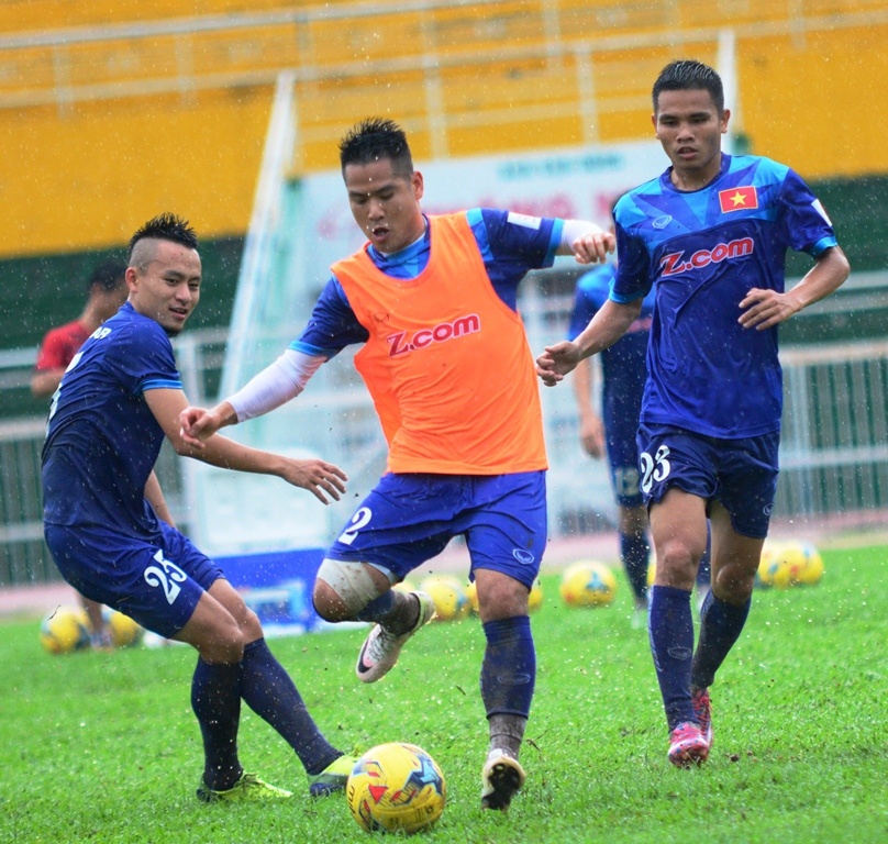 Tuyen Viet Nam tap luyen chieu 27/9 anh 4