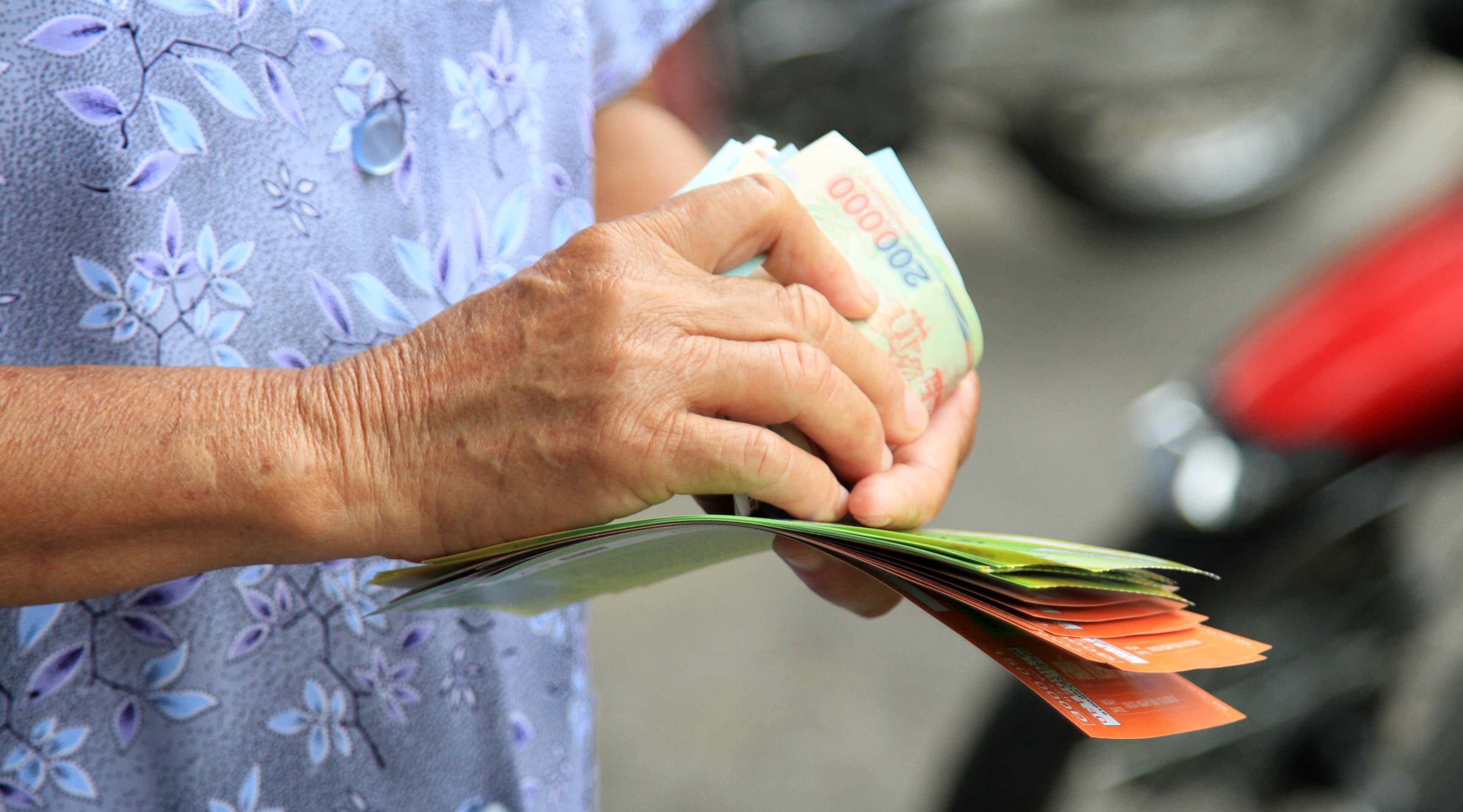 Ve tran Viet Nam – Trieu Tien chua len con sot hinh anh