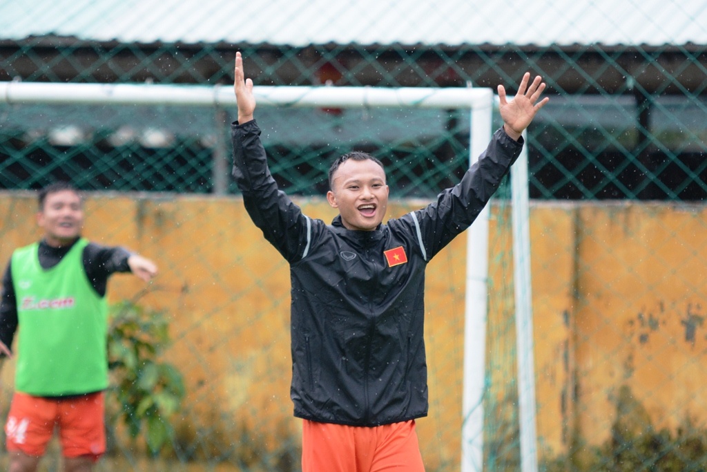 Tuyen Viet Nam tap sang 3/10 anh 7