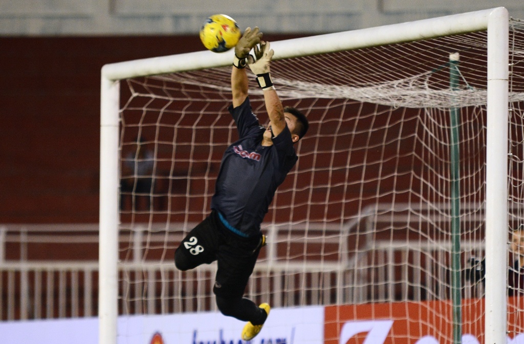 Cong Phuong luyen da phat anh 4