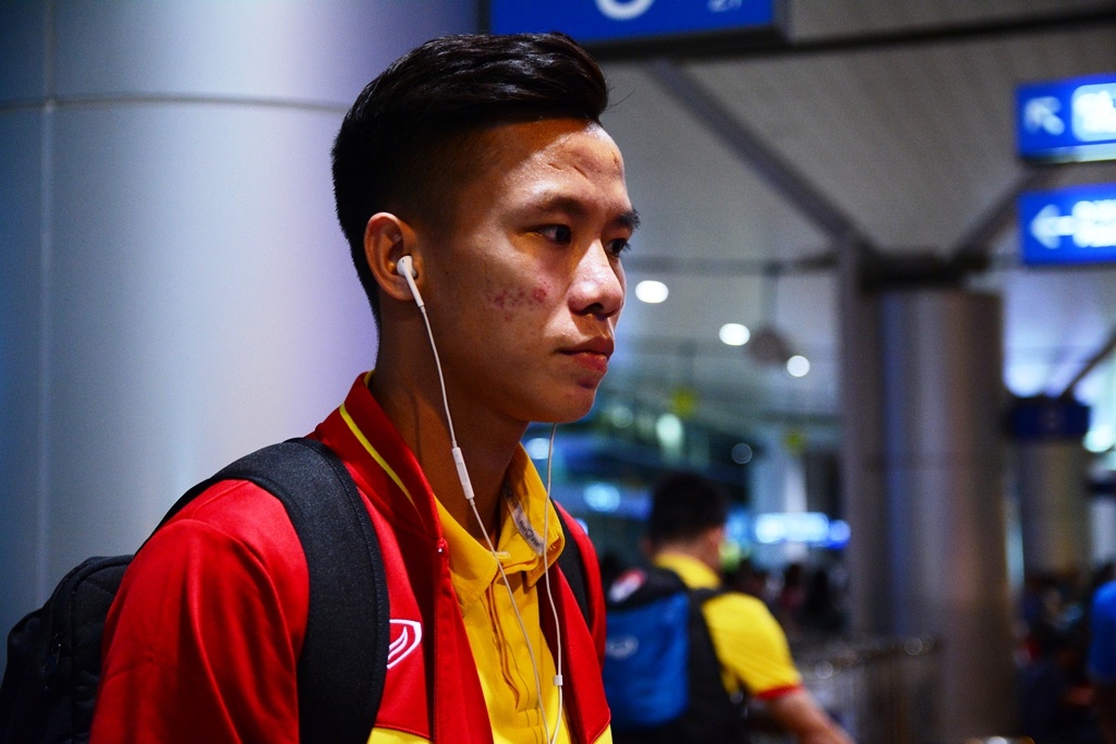 Tuyen Viet Nam sang Han Quoc tap huan anh 4