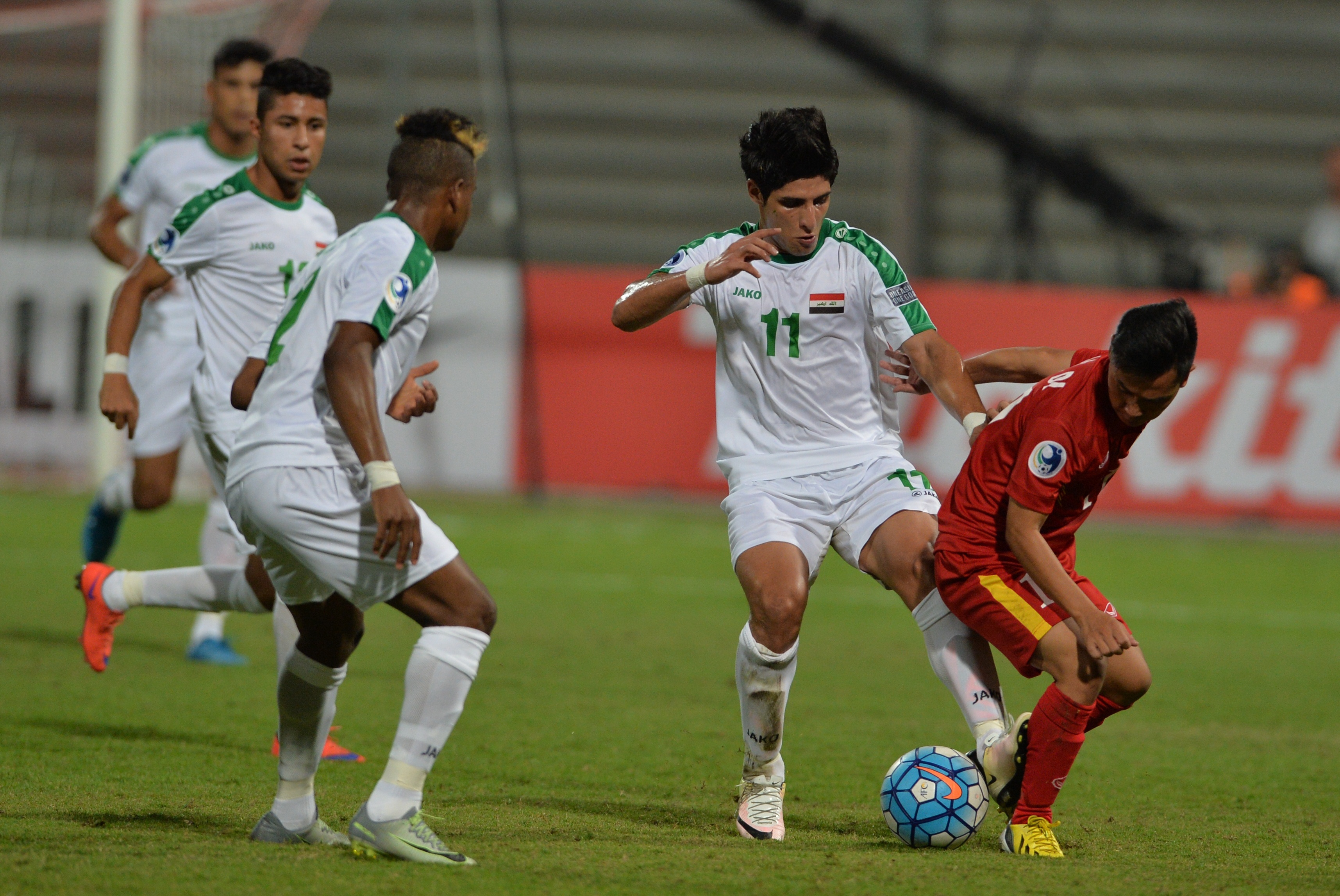 U19 Viet Nam vao tu ket anh 11