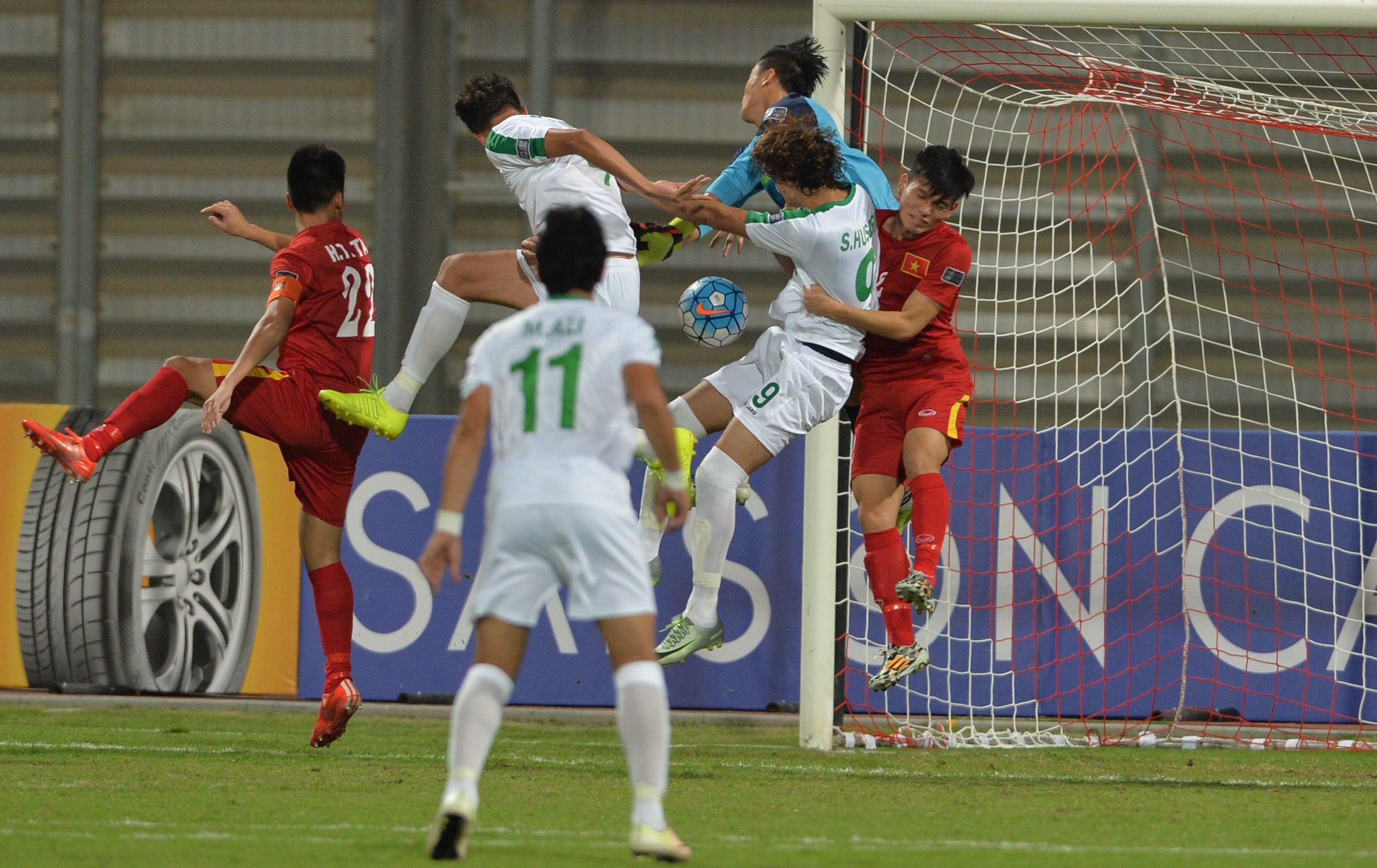 U19 Viet Nam vao tu ket anh 4