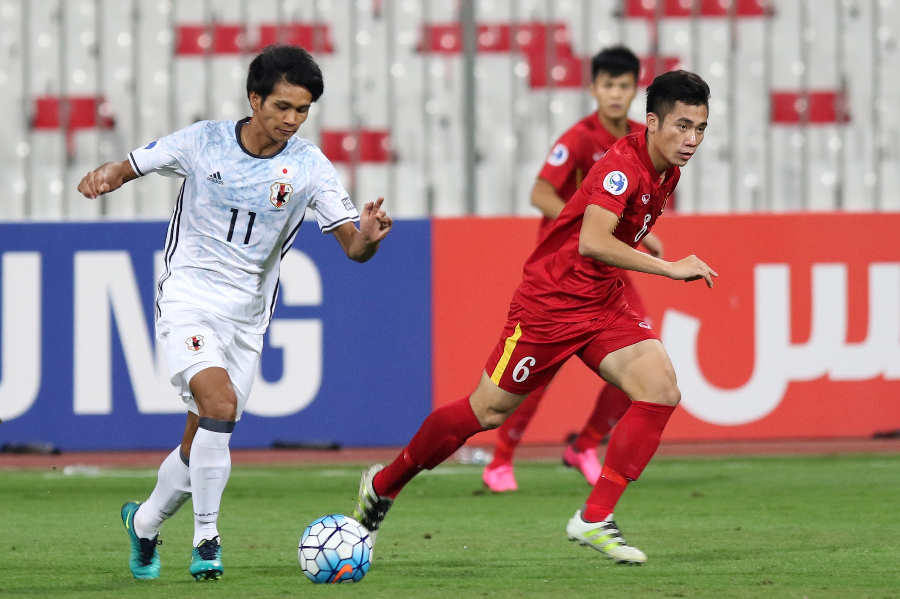 U19 Viet Nam thua U19 Nhat Ban anh 2