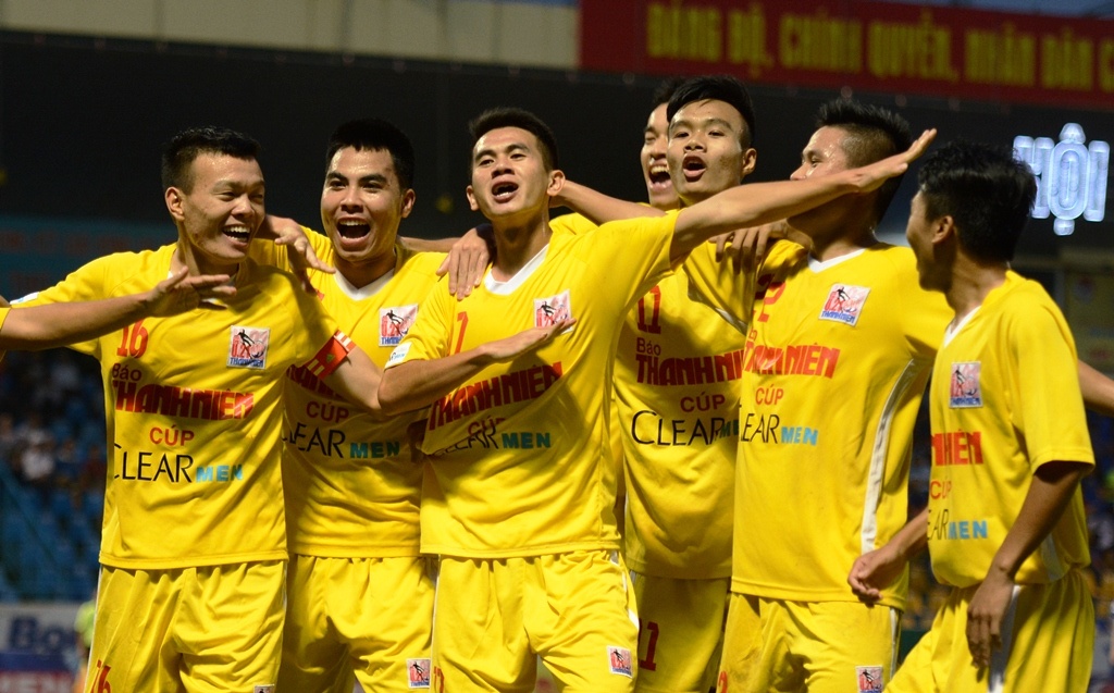 U21 Ha Noi an mung doc dao anh 3