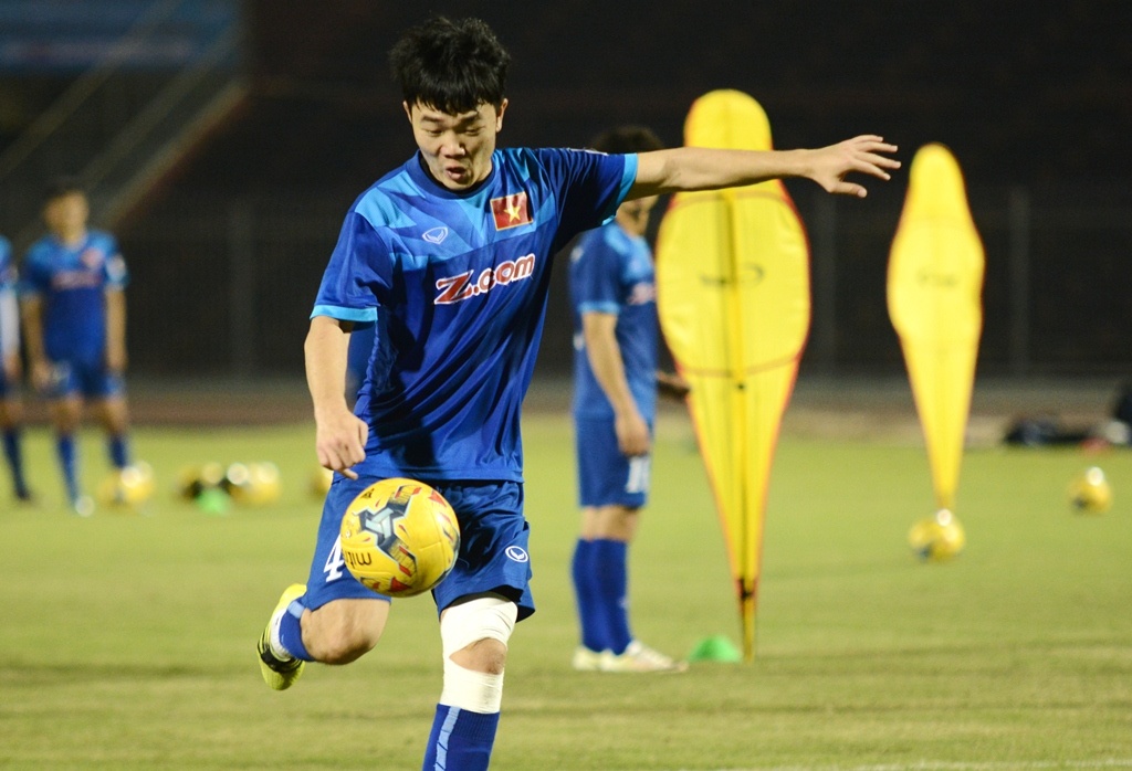 Tuyen Viet Nam tap chieu 10/11 anh 5