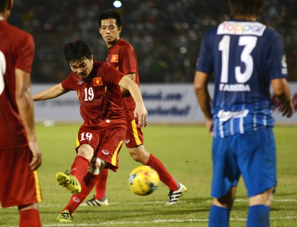 Man trinh dien cua Cong Phuong anh 8