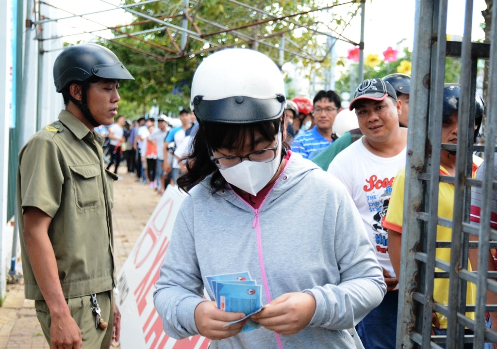 Sot ve khan dai A tran Viet Nam - Fukuoka hinh anh