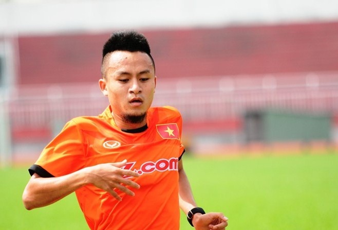 Ly do Huy Toan bi loai khoi AFF Cup 2016 hinh anh