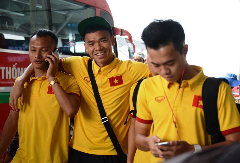 Tuyen Viet Nam len duong du AFF Cup anh 2