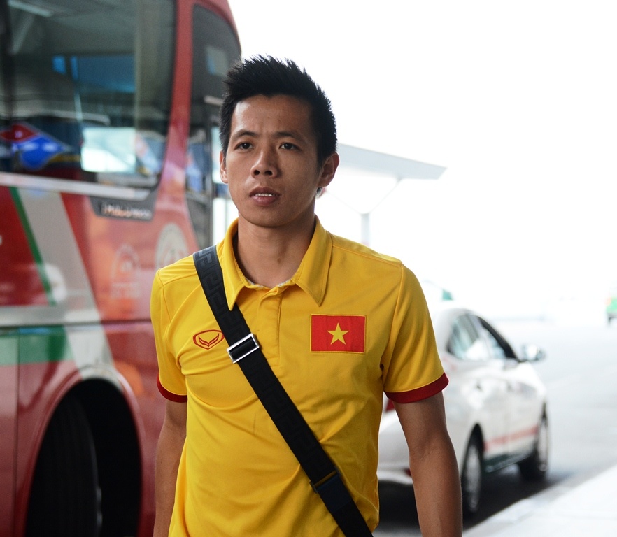 Tuyen Viet Nam len duong du AFF Cup anh 3
