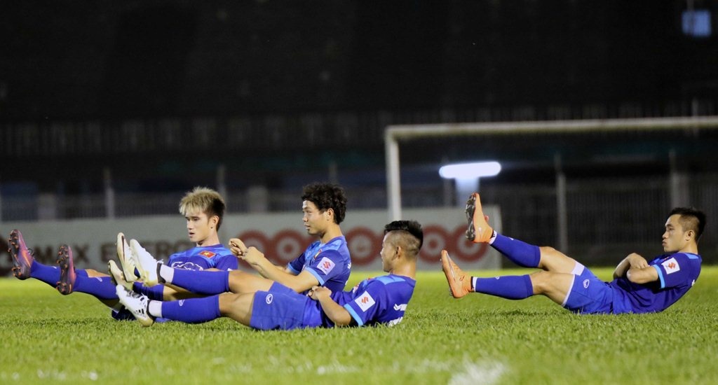 Tuyen Viet Nam tap tai Myanmar chieu 15/11 anh 7