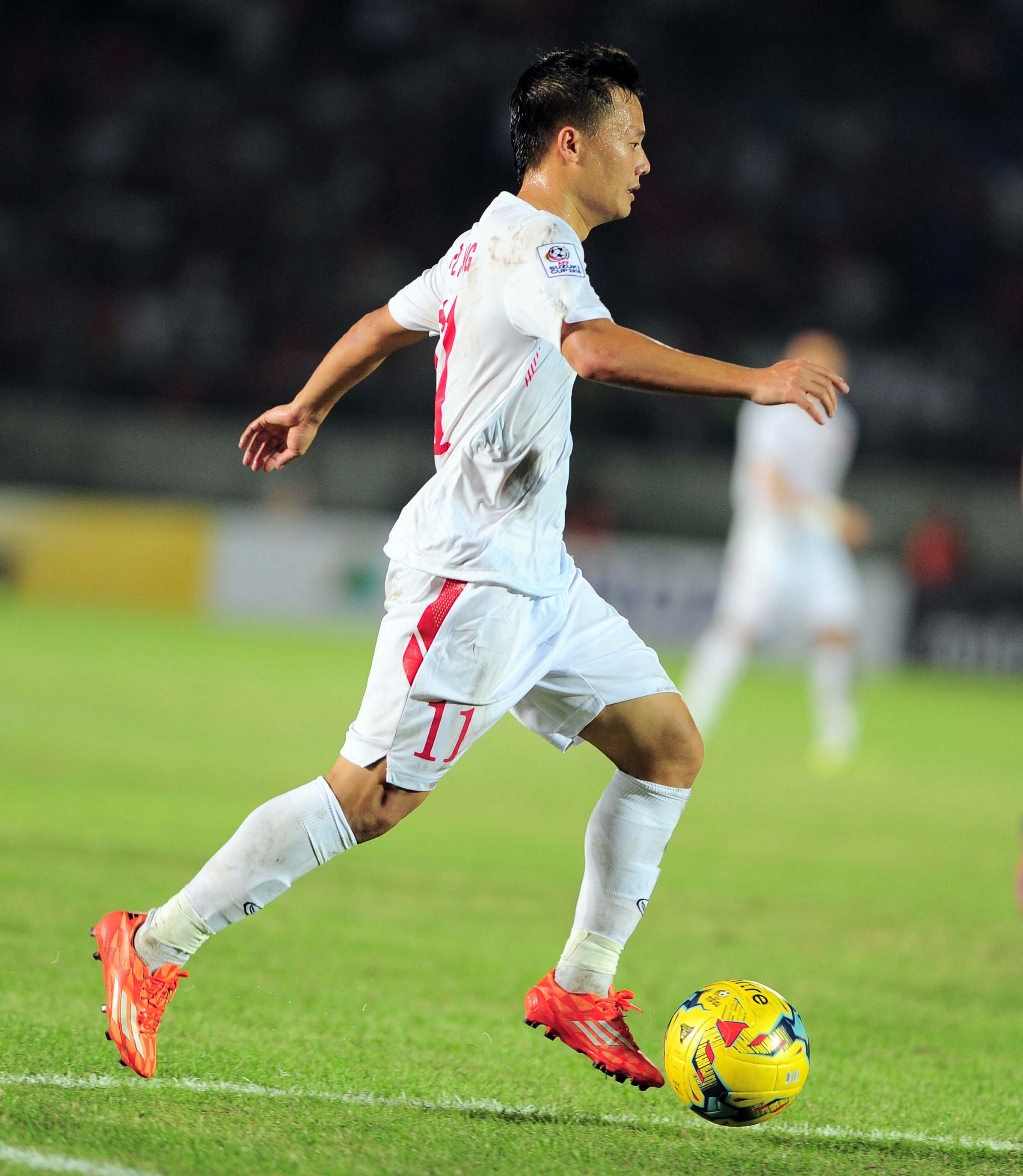 Cham diem tran Viet Nam vs Myanmar anh 14