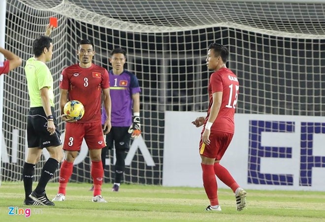 Dinh Luat bi treo gio o ban ket anh 1