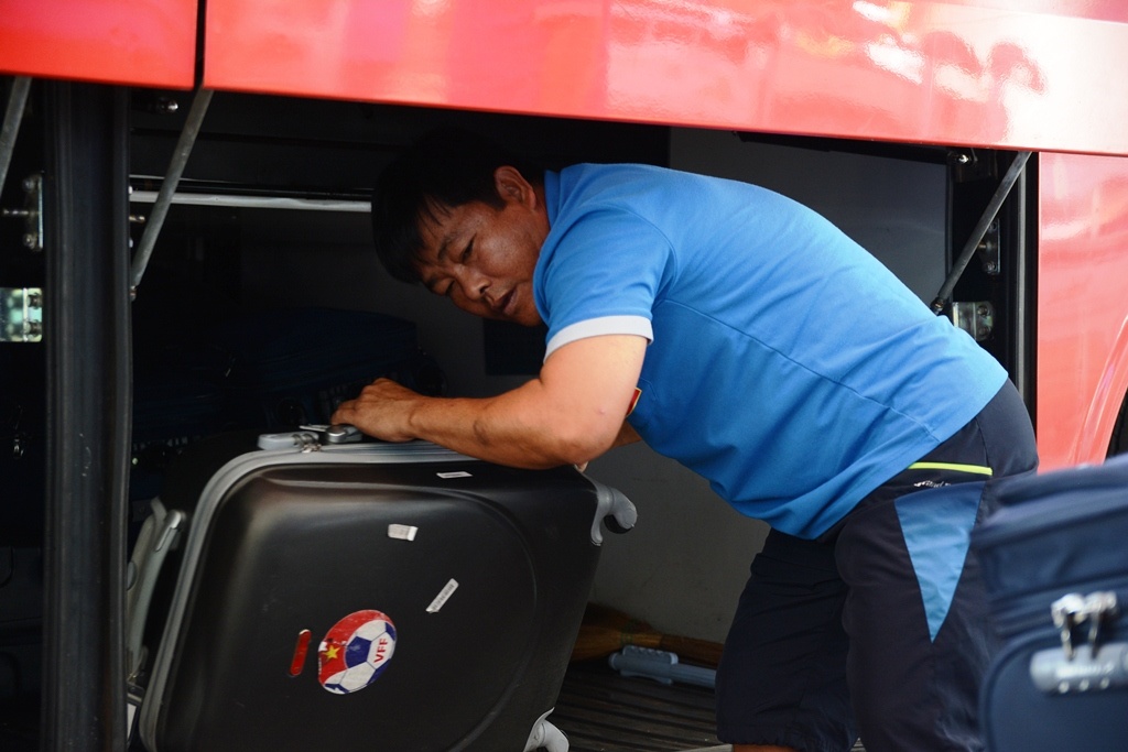 Tuyen Viet Nam len duong sang Indonesia anh 1