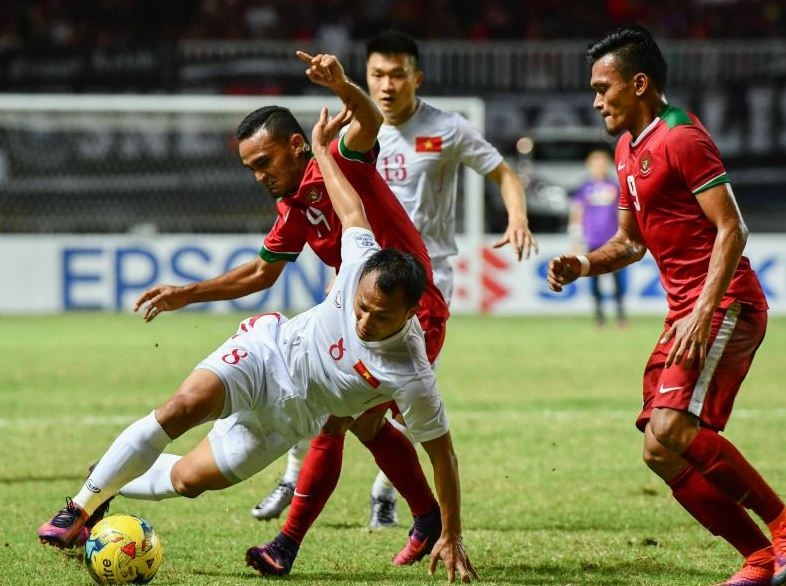 HLV Riedl kho xu vi hang thu sau tran thang Viet Nam hinh anh