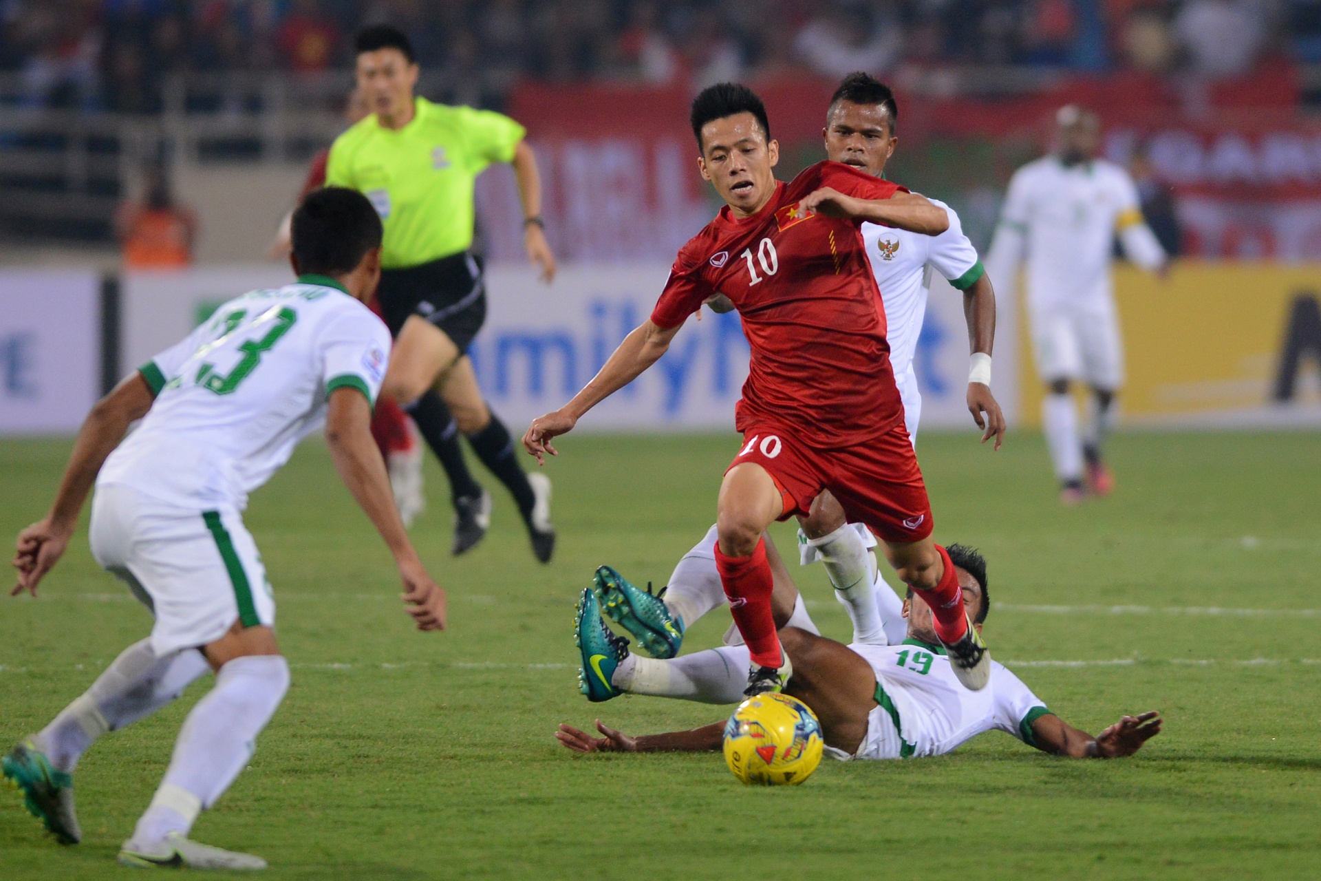 Cham diem tuyen Viet Nam toi 7/12 anh 11