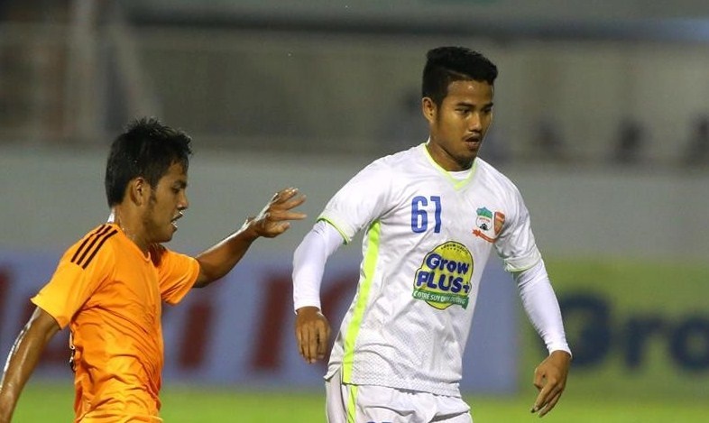 Doi bong Han Quoc muon Duc Luong choi bong nhanh hon hinh anh