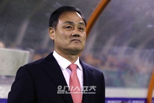 Gangwon công bố hợp đồng với Xuân Trường ảnh 1 Gangwon cong bo hop dong voi Xuan Truong anh 1