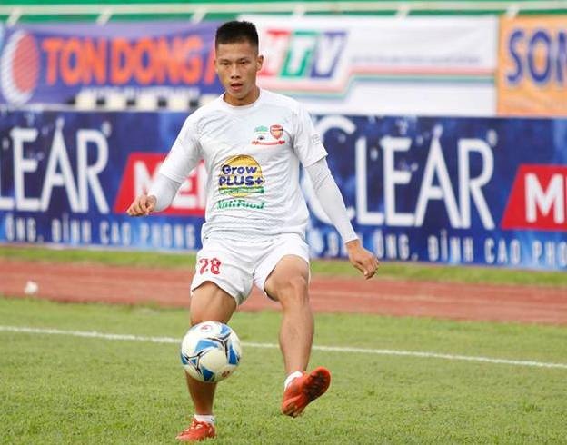 Bau Duc dua them cau thu sang Han Quoc thi dau hinh anh